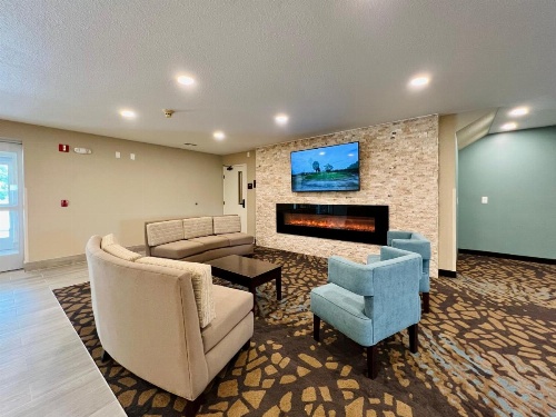 Sleep Inn & Suites image 2