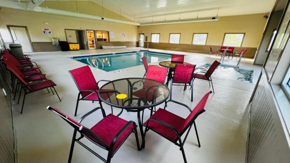 Sleep Inn & Suites Image 13